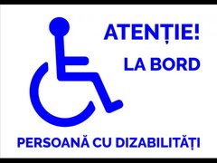 Indicator alb atentie la bord persoana cu dizabilitati